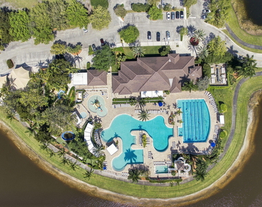 1590 Orion Lane - Photo Thumbnail 16