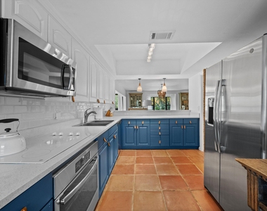 13329 Polo Club Road - Photo Thumbnail 7