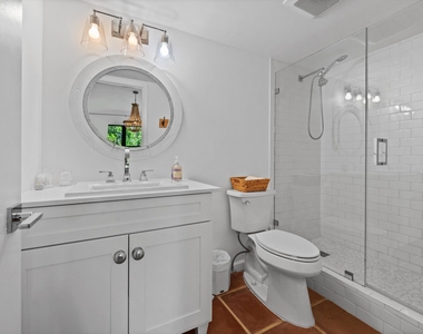 13329 Polo Club Road - Photo Thumbnail 12
