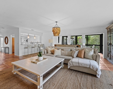 13329 Polo Club Road - Photo Thumbnail 4