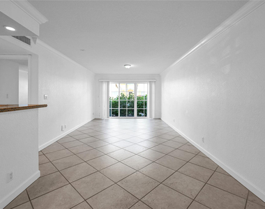 1515 E Broward Boulevard - Photo Thumbnail 8