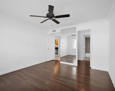 1515 E Broward Boulevard - Photo Thumbnail 23