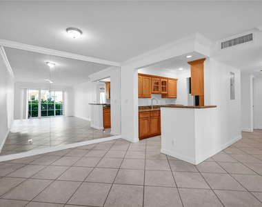 1515 E Broward Boulevard - Photo Thumbnail 13
