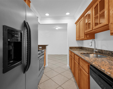 1515 E Broward Boulevard - Photo Thumbnail 21