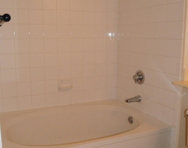 11685 W Atlantic Boulevard - Photo Thumbnail 7