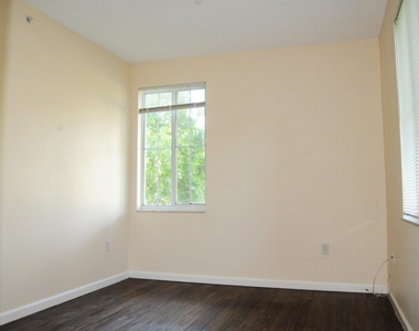 11685 W Atlantic Boulevard - Photo Thumbnail 10