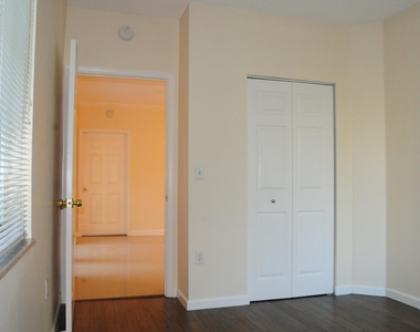 11685 W Atlantic Boulevard - Photo Thumbnail 11