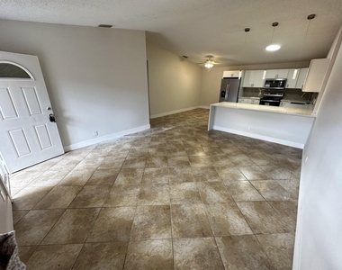 4326 Woodstock Drive - Photo Thumbnail 30