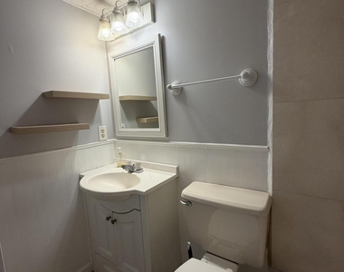 9915 Sandalfoot Boulevard - Photo Thumbnail 10