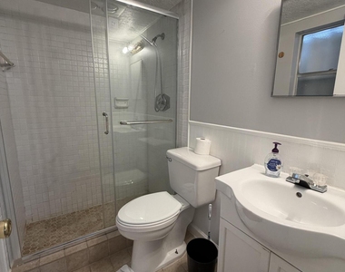 9915 Sandalfoot Boulevard - Photo Thumbnail 14