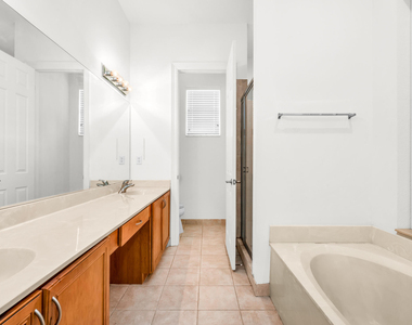 669 Pacific Grove Drive - Photo Thumbnail 17