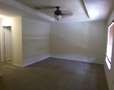 2132 Se Eatonville Drive - Photo Thumbnail 21