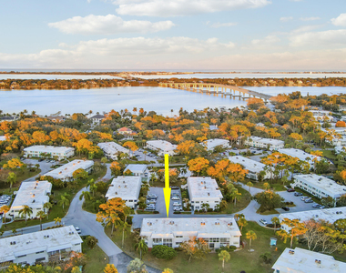 2929 Se Ocean Boulevard - Photo Thumbnail 32