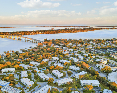 2929 Se Ocean Boulevard - Photo Thumbnail 34