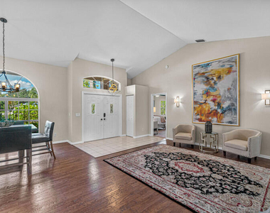 1840 Hollyhock Road - Photo Thumbnail 7