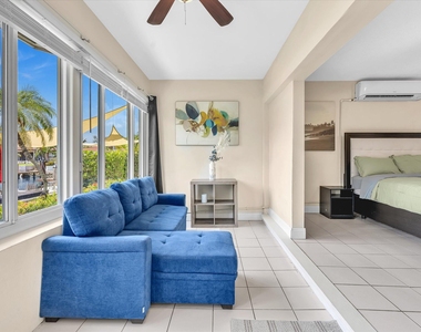 461 Se 19th Avenue - Photo Thumbnail 10