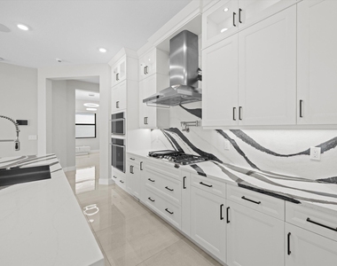 15664 Merritt Drive - Photo Thumbnail 19
