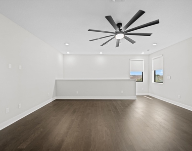 15664 Merritt Drive - Photo Thumbnail 39