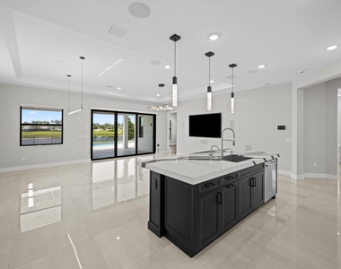 15664 Merritt Drive - Photo Thumbnail 20