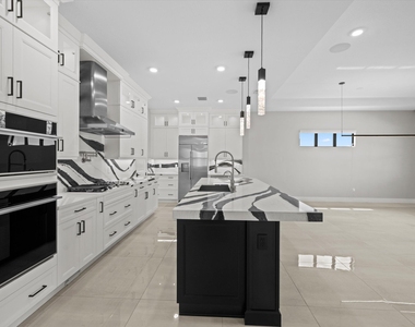 15664 Merritt Drive - Photo Thumbnail 21