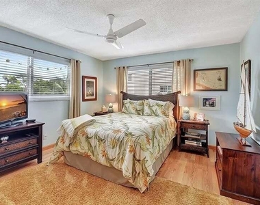 2615 Ne 3rd Court - Photo Thumbnail 17