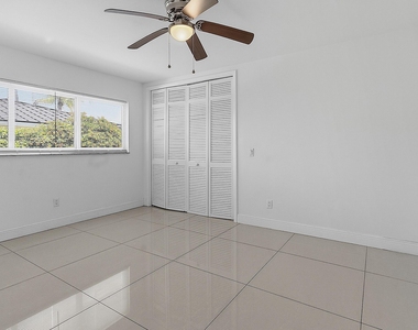 2910 Ne 40th Court - Photo Thumbnail 20