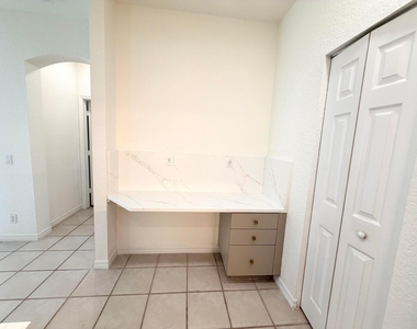 673 Conservation Drive - Photo Thumbnail 7