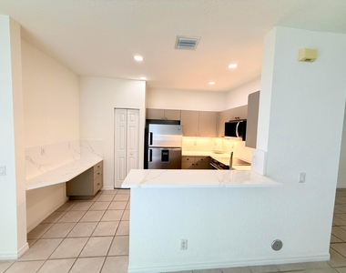 673 Conservation Drive - Photo Thumbnail 6