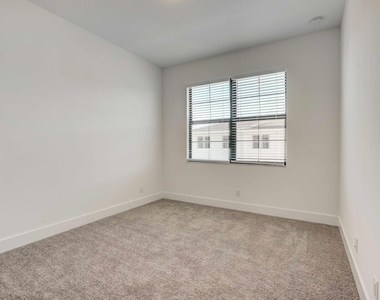 5113 Beckman Terrace - Photo Thumbnail 27