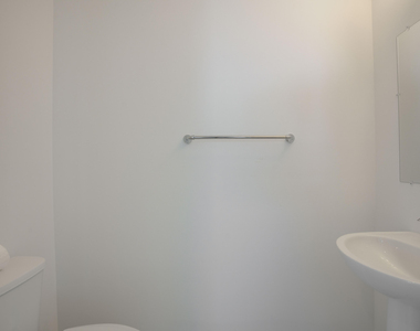 5113 Beckman Terrace - Photo Thumbnail 16
