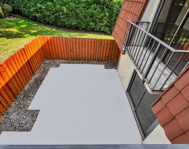 3319 Spanish Wells Drive - Photo Thumbnail 26