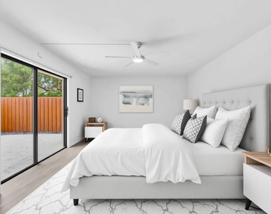 3319 Spanish Wells Drive - Photo Thumbnail 7