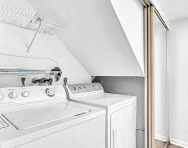 3319 Spanish Wells Drive - Photo Thumbnail 23