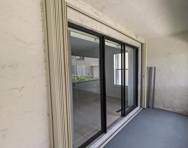 711 Sunny Pine Way - Photo Thumbnail 27