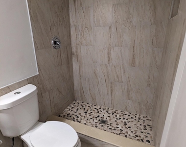711 Sunny Pine Way - Photo Thumbnail 21