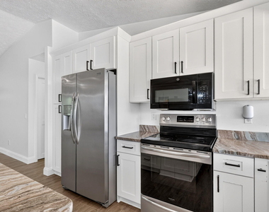 756 Sw Ancona Road - Photo Thumbnail 15