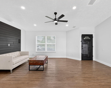 756 Sw Ancona Road - Photo Thumbnail 11