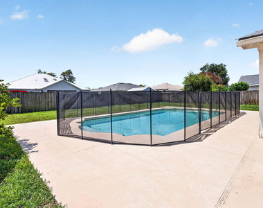 756 Sw Ancona Road - Photo Thumbnail 37