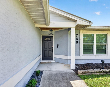 756 Sw Ancona Road - Photo Thumbnail 3