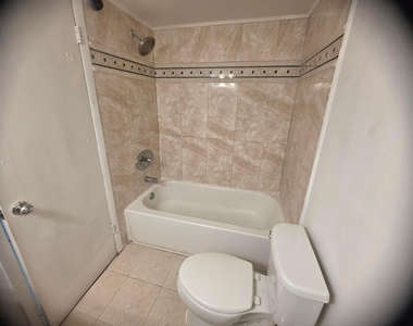 661 N University Drive - Photo Thumbnail 8