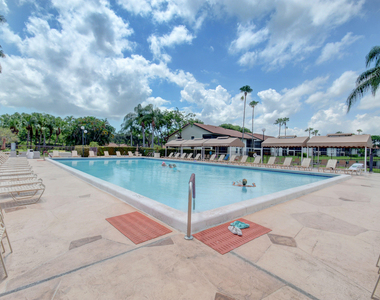 5895 Autumn Lake Lane - Photo Thumbnail 25