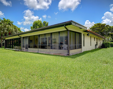 5895 Autumn Lake Lane - Photo Thumbnail 8