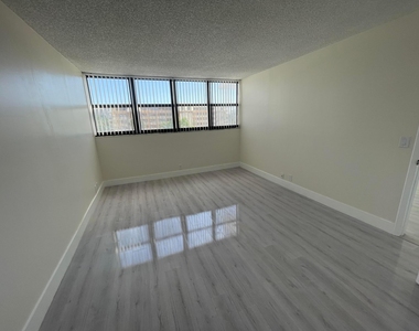 336 Golfview Road - Photo Thumbnail 15
