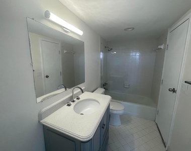 336 Golfview Road - Photo Thumbnail 10
