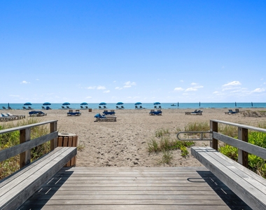 3000 N Ocean Drive - Photo Thumbnail 32