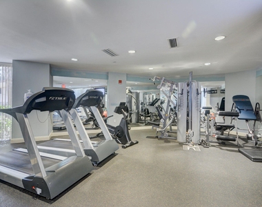 3000 N Ocean Drive - Photo Thumbnail 22