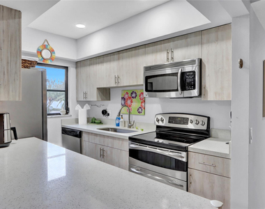 665 Enfield Street - Photo Thumbnail 7