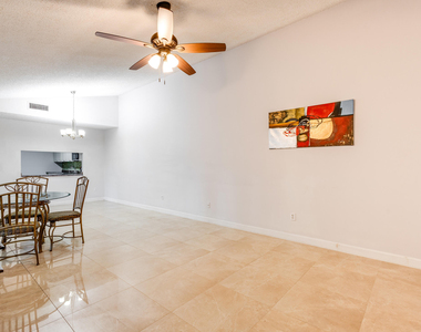 4245 S Landar Drive - Photo Thumbnail 11