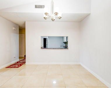 4245 S Landar Drive - Photo Thumbnail 7
