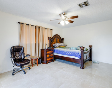 4245 S Landar Drive - Photo Thumbnail 15